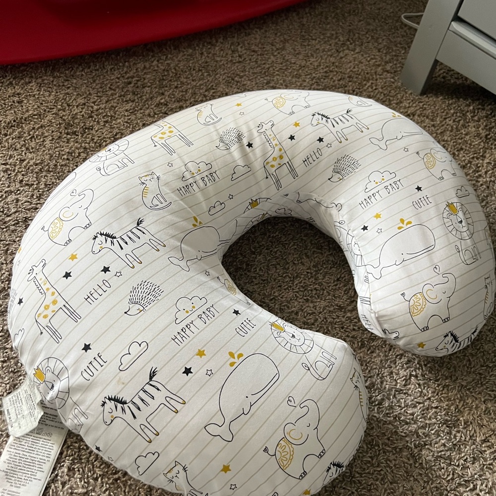Boppy Nursing Pillow Original Support, Notebook